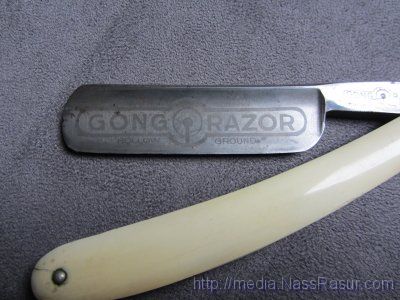 Gong Razor